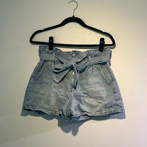 American Eagel - Paper Bag Mom Shorts